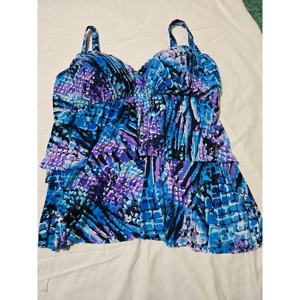 Croft & Barrow Tiered Ruffle Swimsuit Tankini Top Blue Purple Abstractβ 3X /0343